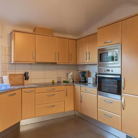 Andrea Албуфейра